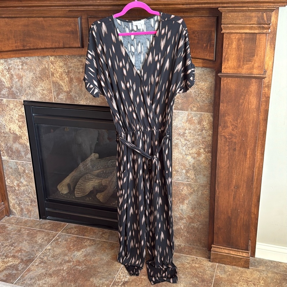 Evereve Allison Joy short sleeve pants jumpsuit XL